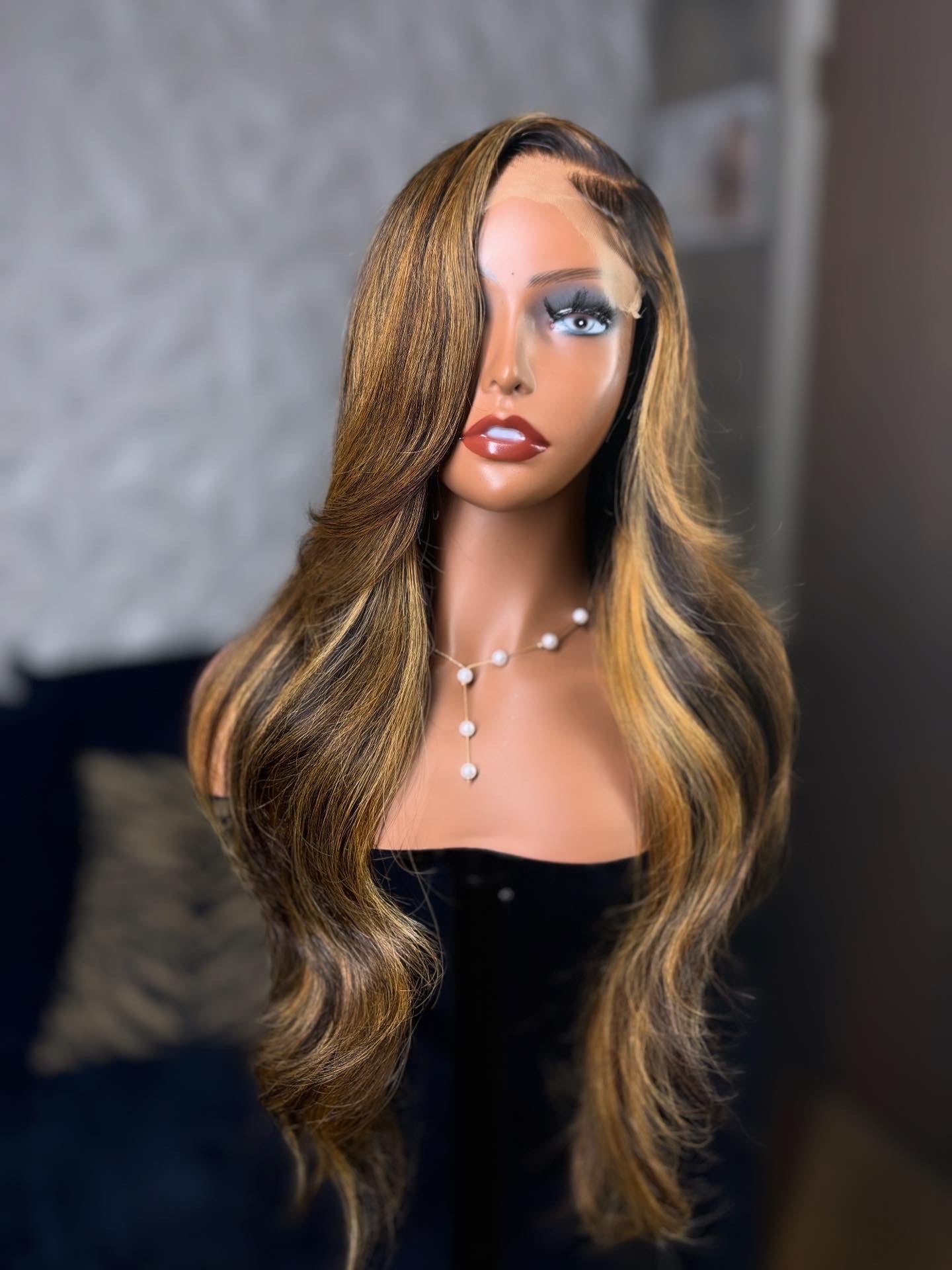 MS.BRÚLEÉ